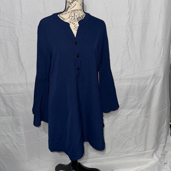 Button Up Dress Shirt - Picture 1 of 4